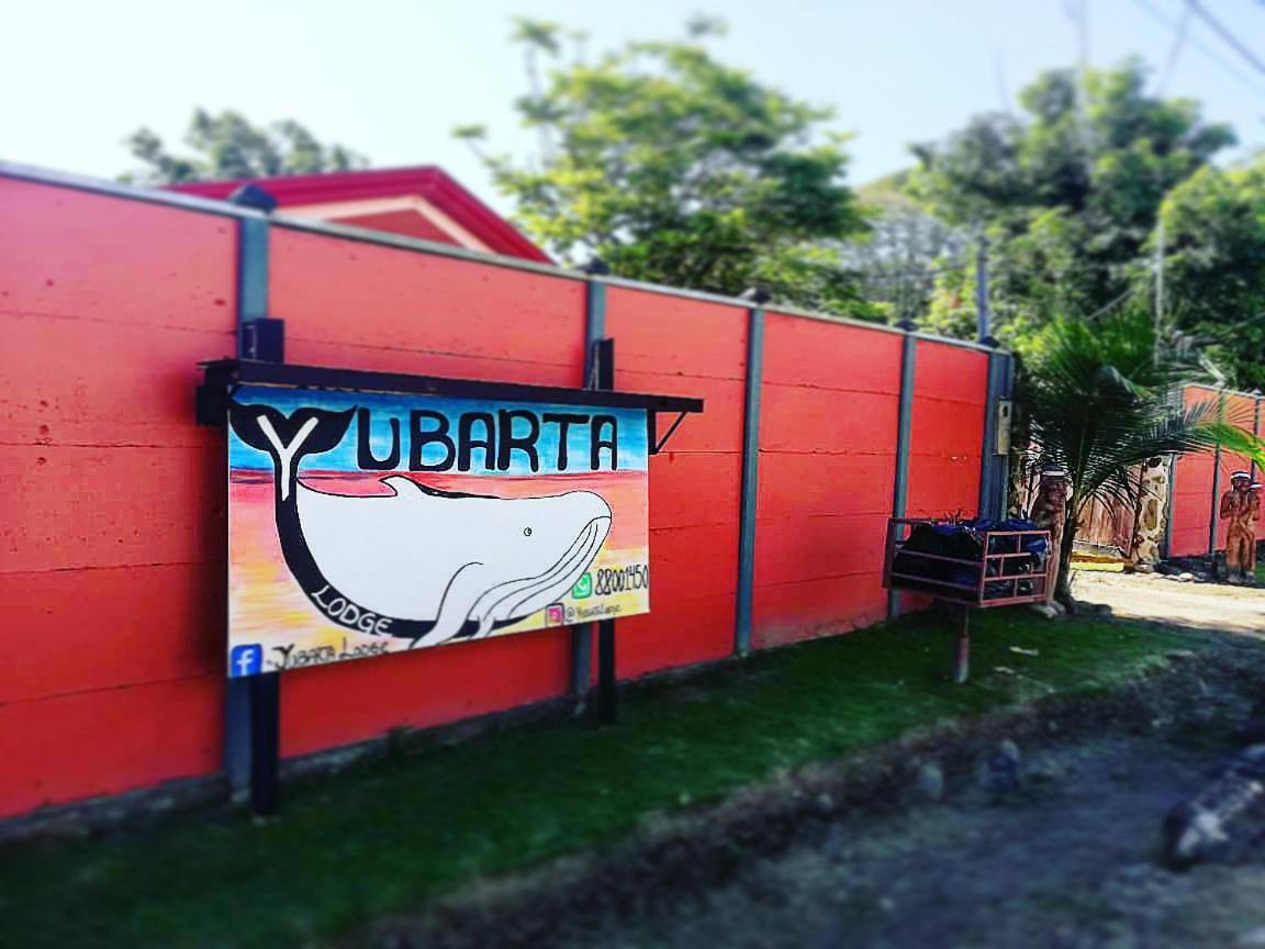 Yubarta Lodge 우비타 외부 사진